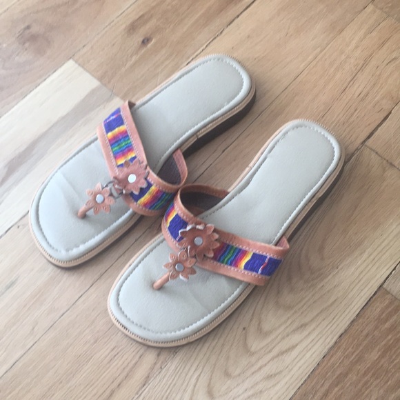 Sandals - Picture 2 of 3